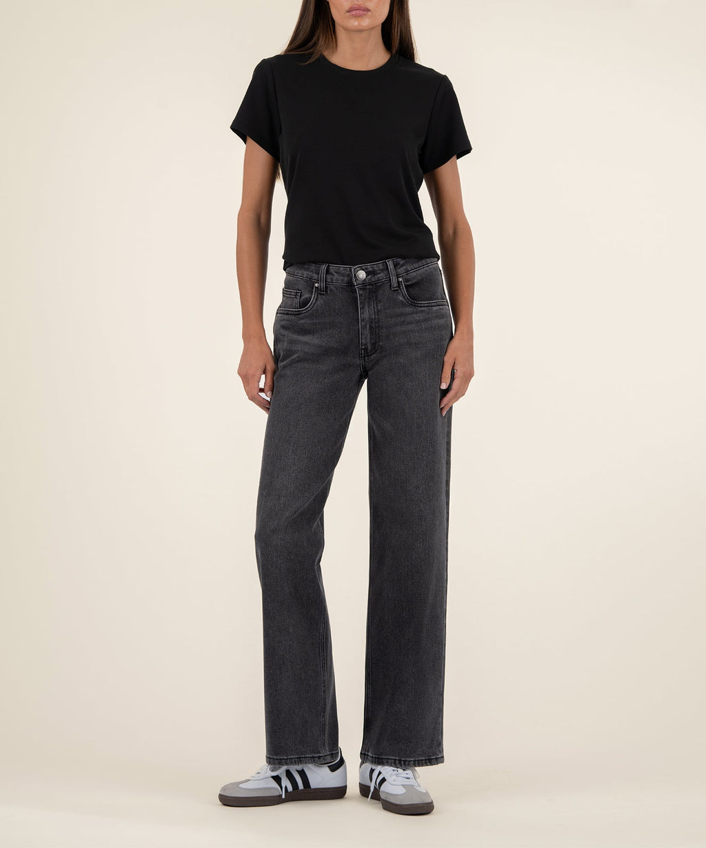 Selena Baggy Low Rise Straight Leg, Petite in Fateful Wash